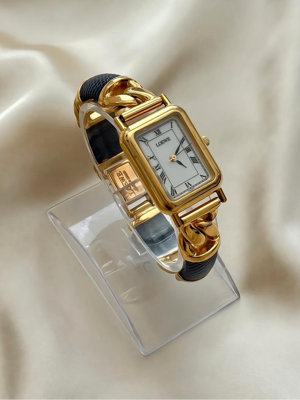 AUTHENTIC RARE VINTAGE LOEWE CHAIN LINK DARK BLUE LEATHER WATCH